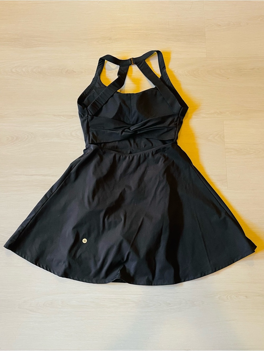 Halara Women's Backless Twisted Flare Black Active Dress Size S - Picture 3 of 5